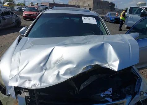 2009 Honda Accord 2.4 Ex z USA, uszkodzony, nr VIN 1HGCP26749A095714